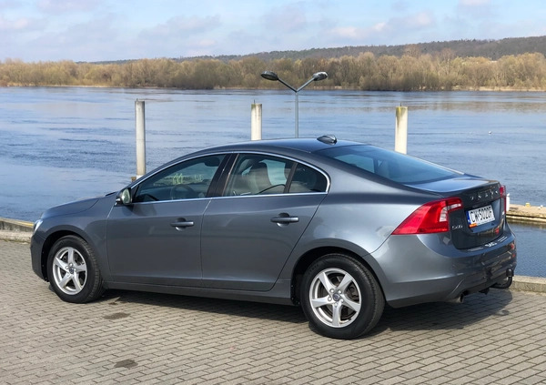 Volvo S60 cena 64900 przebieg: 179000, rok produkcji 2017 z Włocławek małe 704